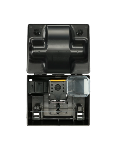 Boite à rats avec tapette intégrée