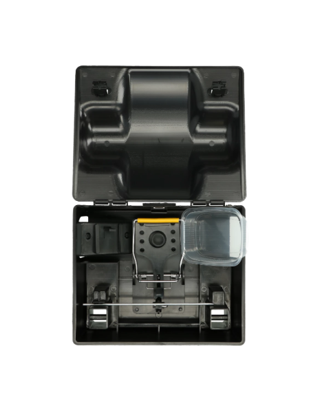 Boite à rats avec tapette intégrée